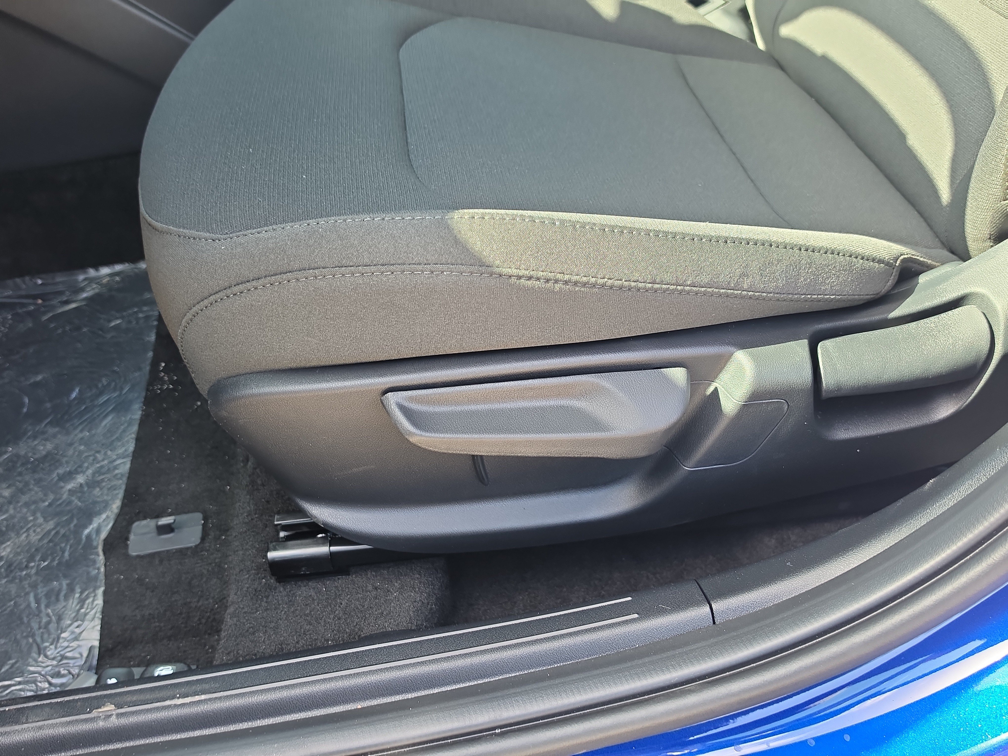 New 2026 Deep Sea Blue Kia LXS image 20