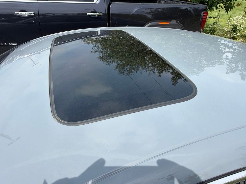 Used 2023 Gray Honda Sport image 10