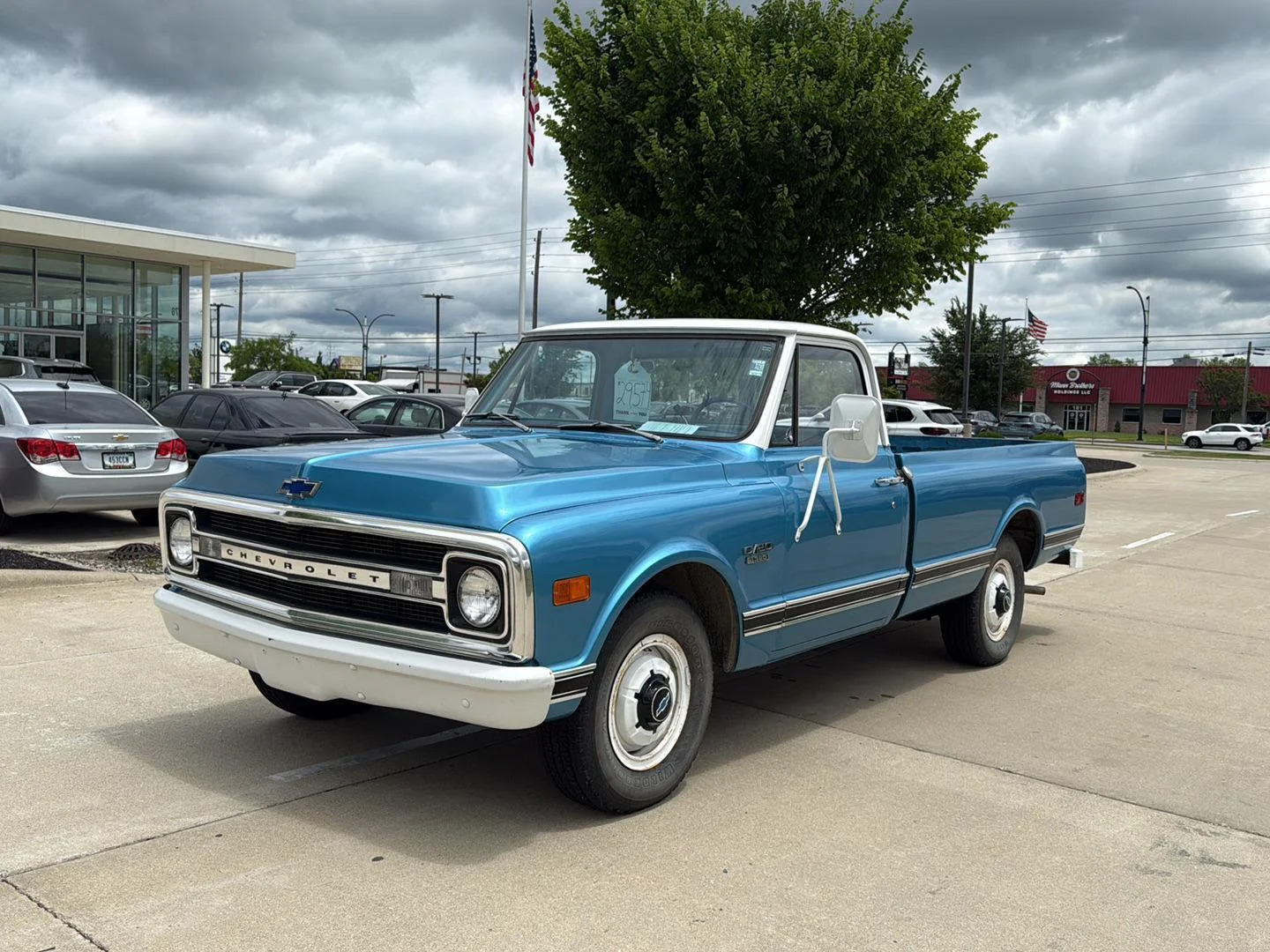 Used 1970 White Chevrolet  image 7