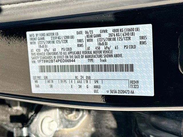 Used 2023 Black Ford Lariat image 32