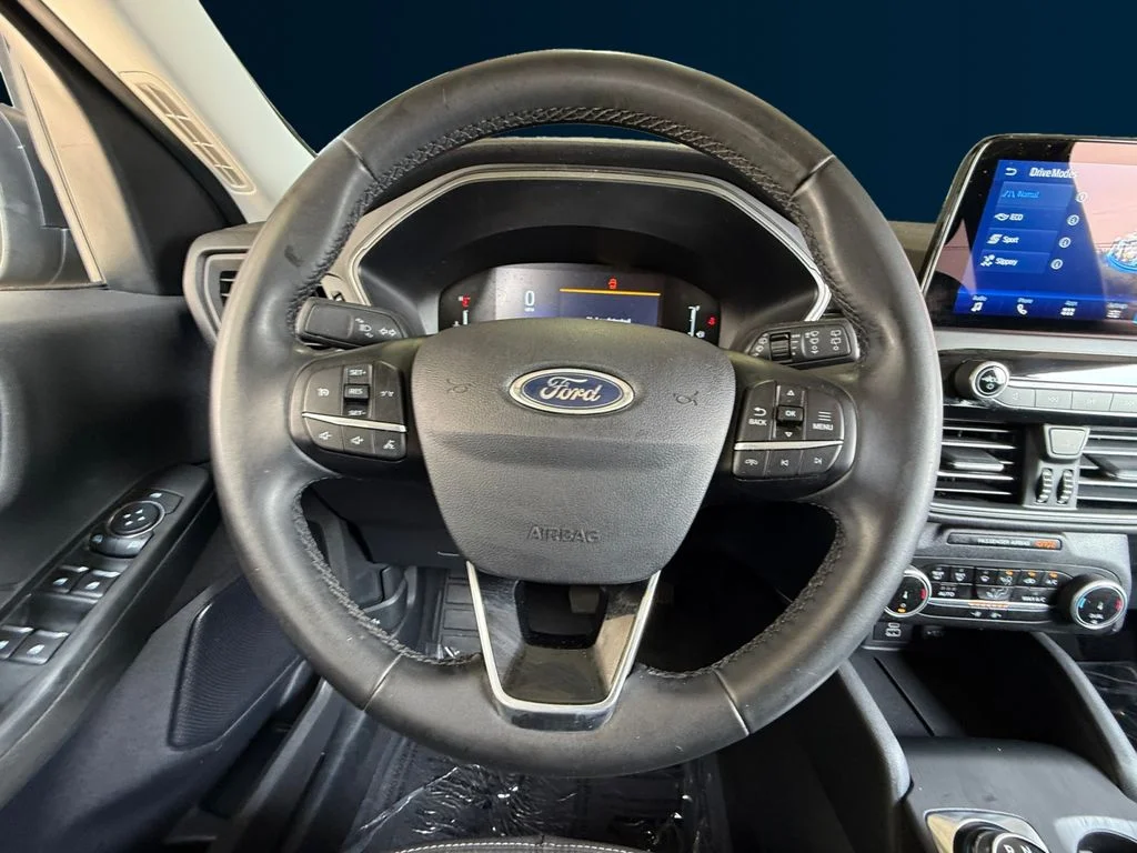 Used 2024 Gray Ford Active image 6