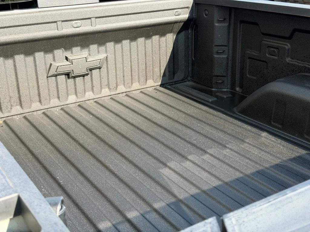 Used 2024 Gray Chevrolet RST image 9