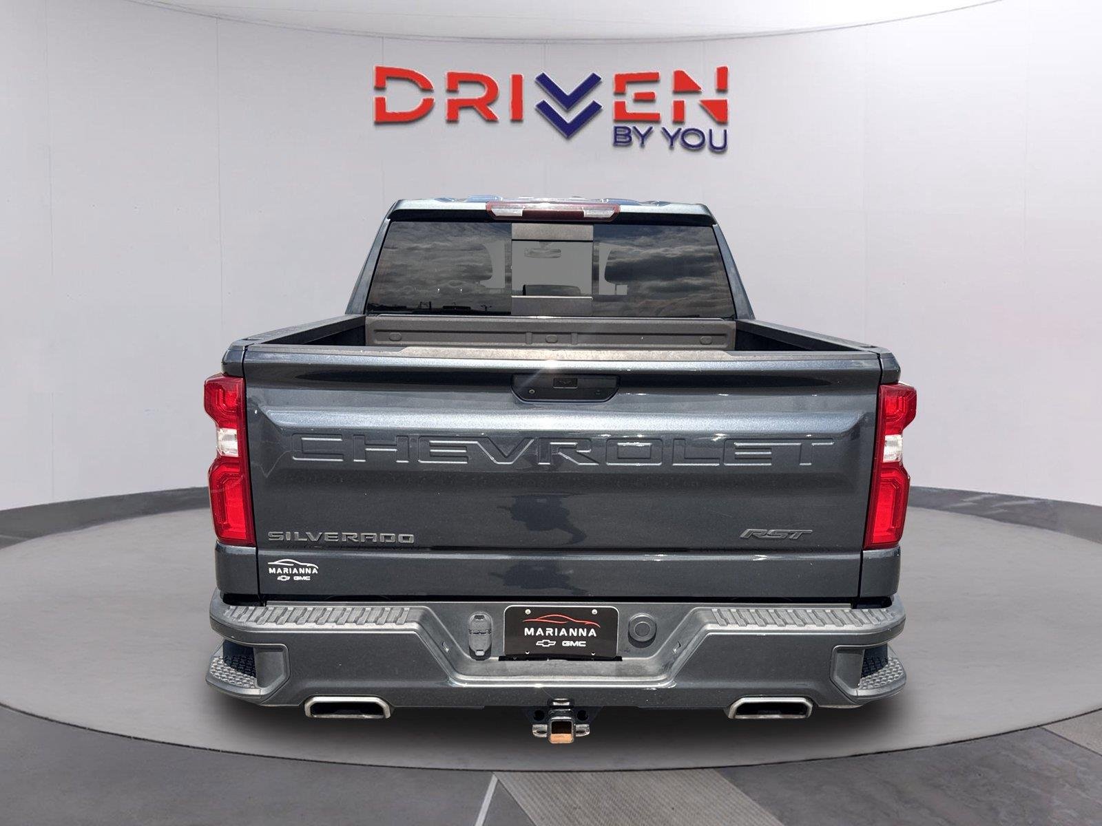 Used 2021 SHADOW GRAY METALLIC Chevrolet RST image 5