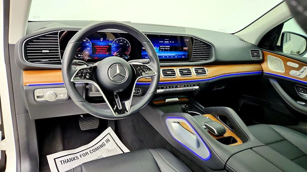 Used 2024 MANUFAKTUR Diamond White Metallic Mercedes-Benz GLE 450 4MATIC® SUV w/ 3rd Row Seating & Driver Assistance Pkg image 13