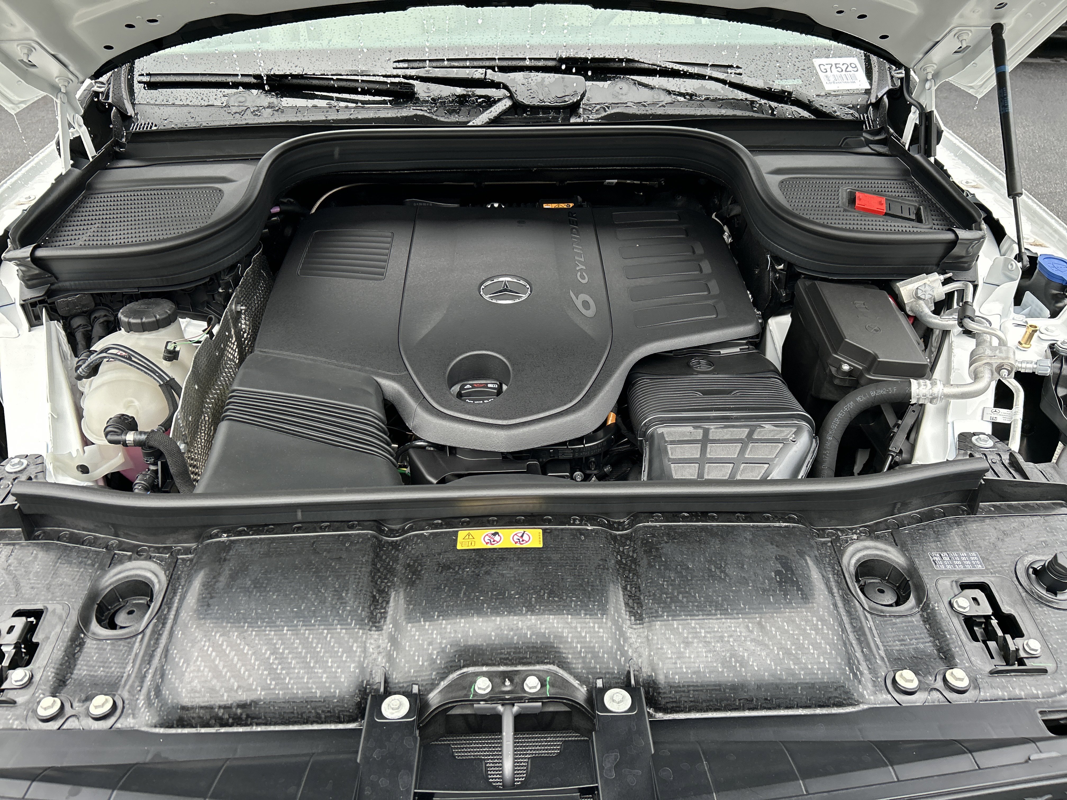New 2026 Polar White Mercedes-Benz GLE 450 4MATIC® SUV image 45