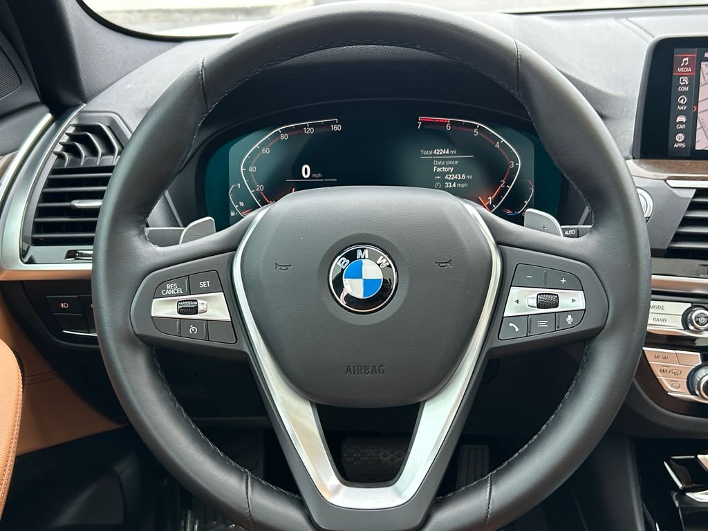 Used 2021 Alpine White BMW sDrive30i image 18