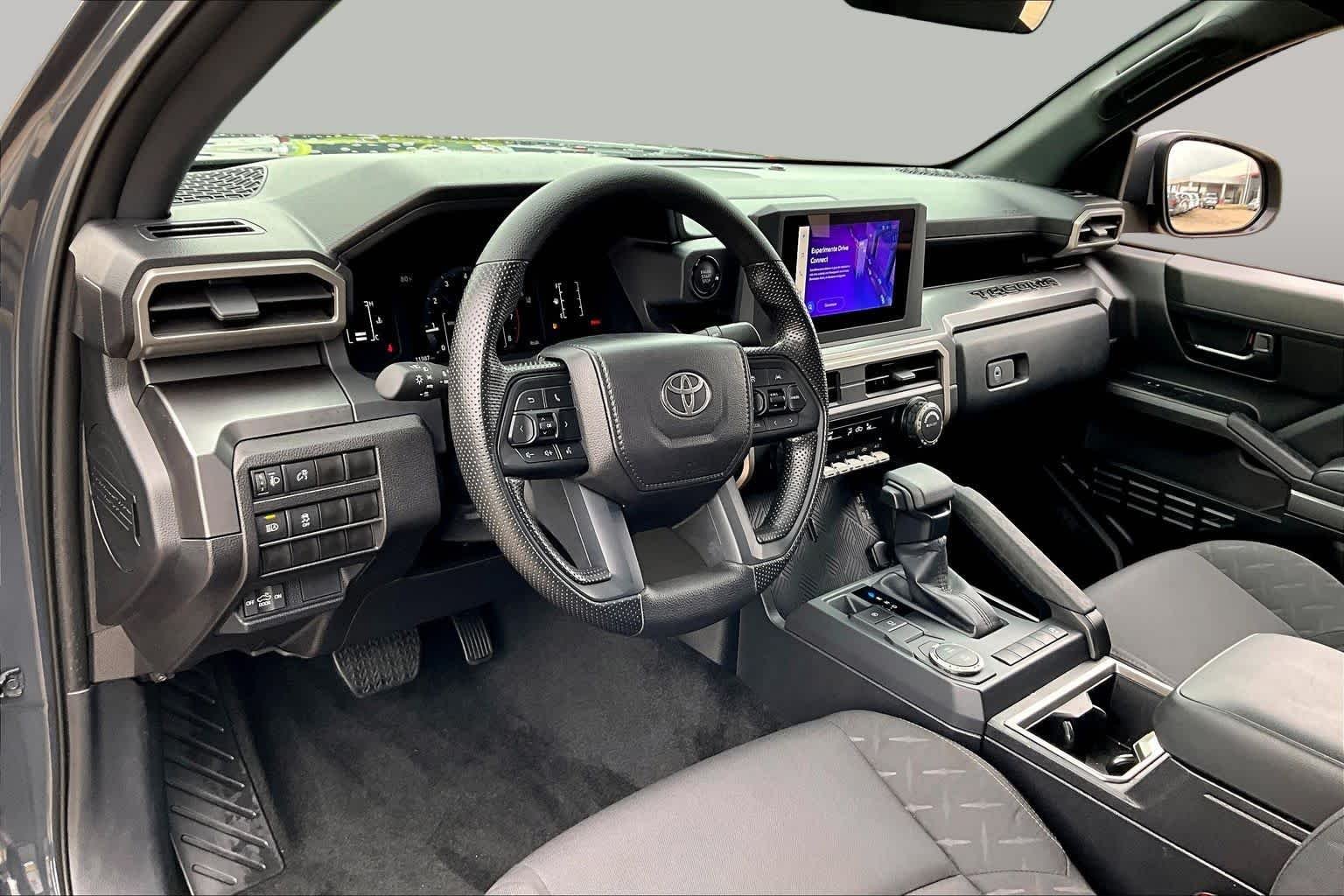 Used 2025 Underground Toyota SR5 image 16