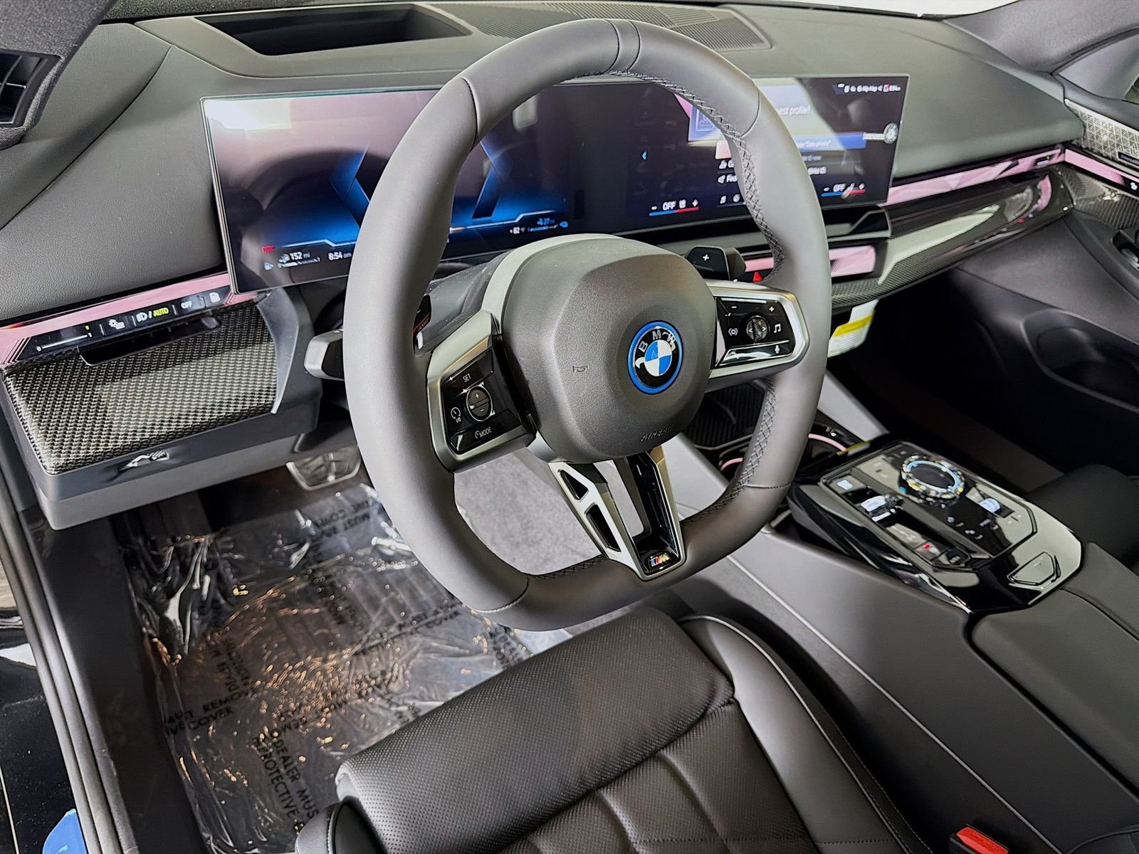 New 2027 Black Sapphire Metallic BMW 550e xDrive image 9