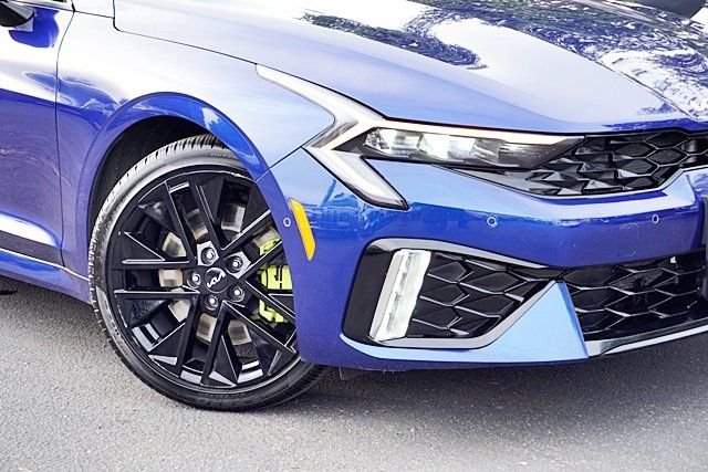 Used 2025 Blue Kia GT image 3