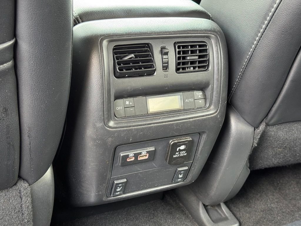 Used 2019 Black Nissan SL image 39