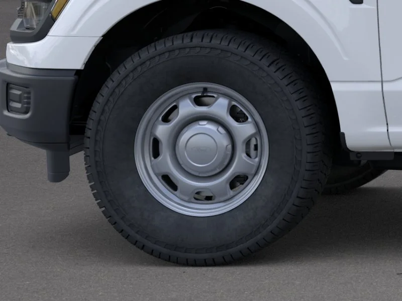 New 2026 Oxford White Ford XL image 31