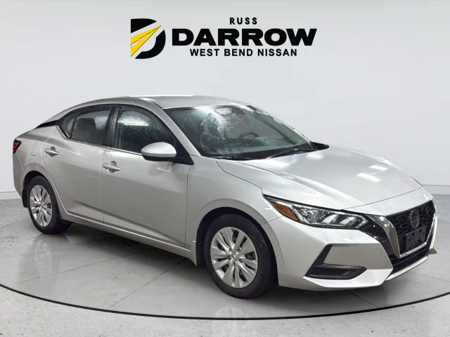 Used 2023 Silver Nissan S image 7