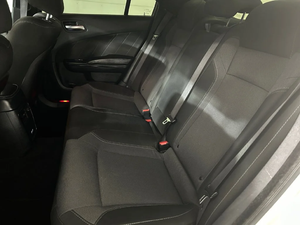 Used 2019 White Dodge SXT image 17
