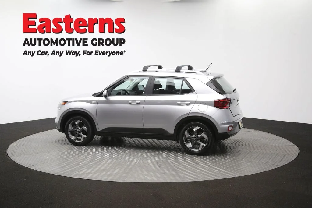 Used 2023 Silver Hyundai SEL image 64