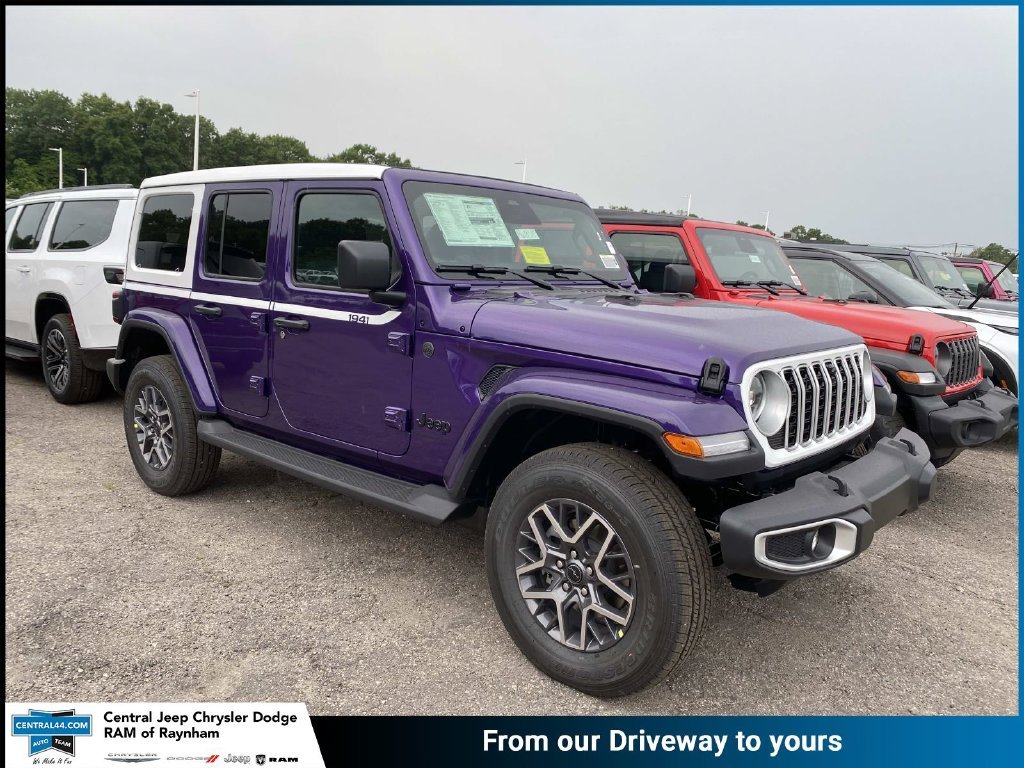 New 2026 Reign Exterior Paint Jeep Sahara image 1