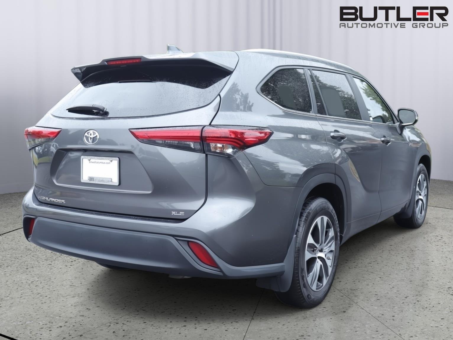 Used 2023 Magnetic Gray Metallic Toyota XLE image 6
