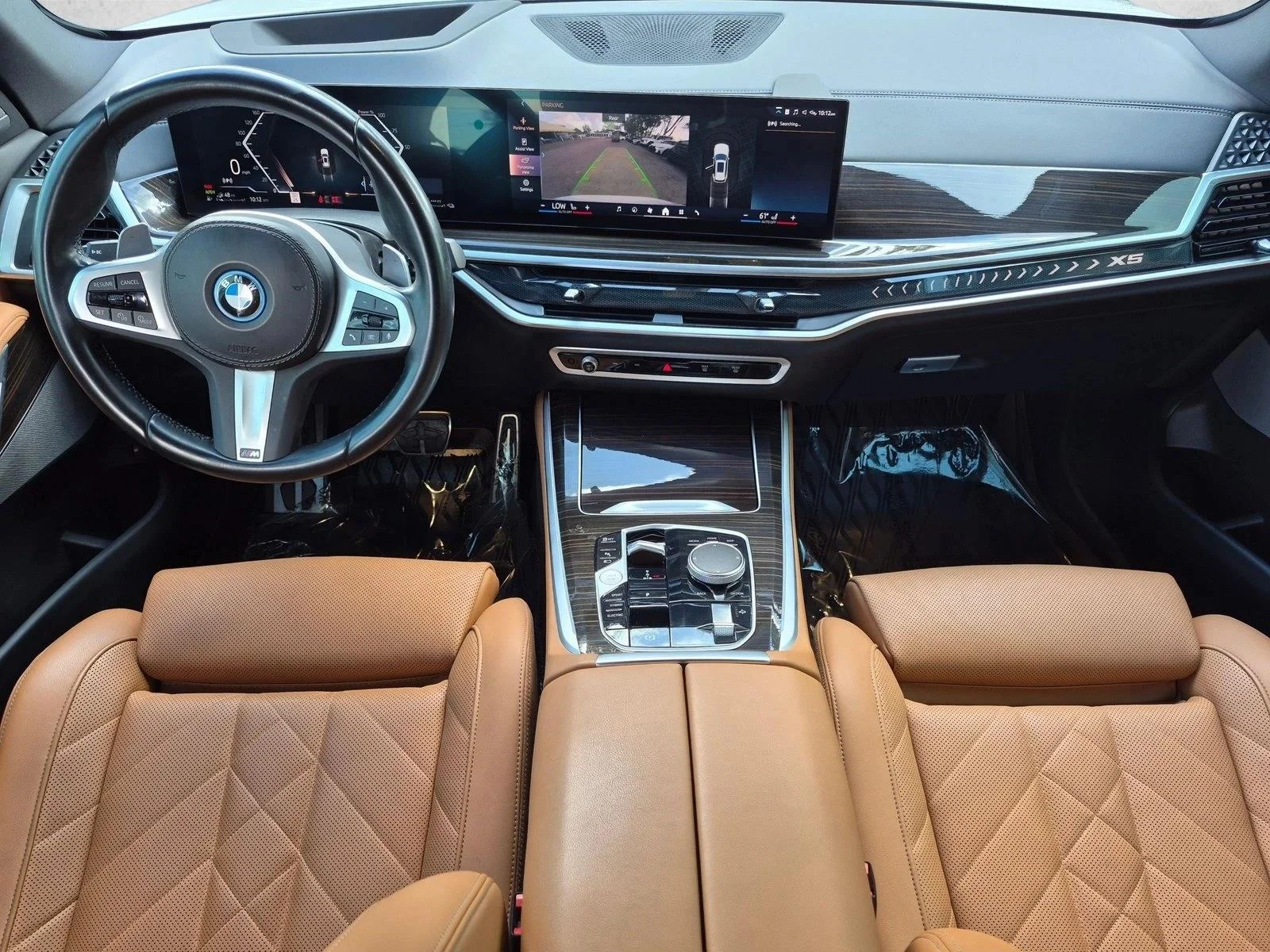Used 2024 Alpine White BMW xDrive50e image 17