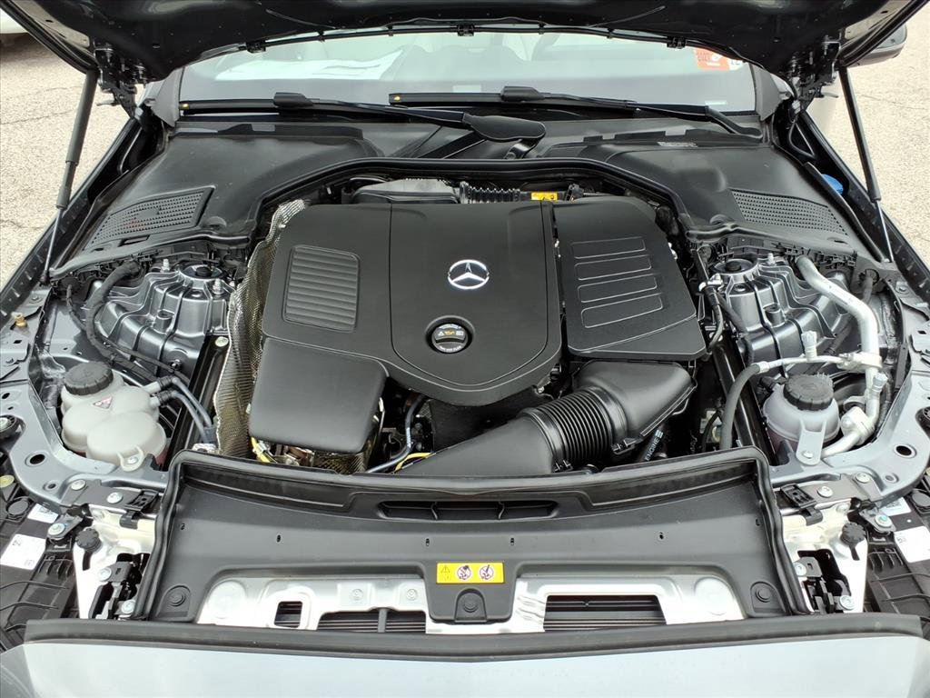 New 2026 Selenite Grey Met Mercedes-Benz C300 image 9
