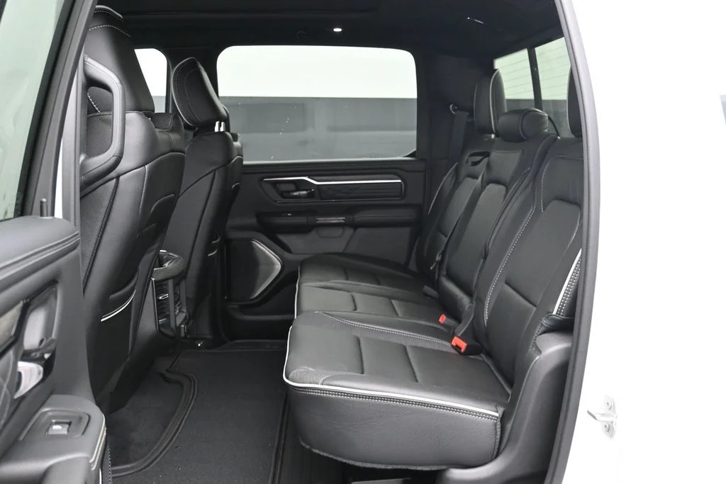 2026 RAM 1500 Limited - Photo 16