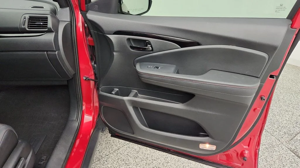 Used 2024 Radiant Red Metallic II Honda Black Edition AWD image 24