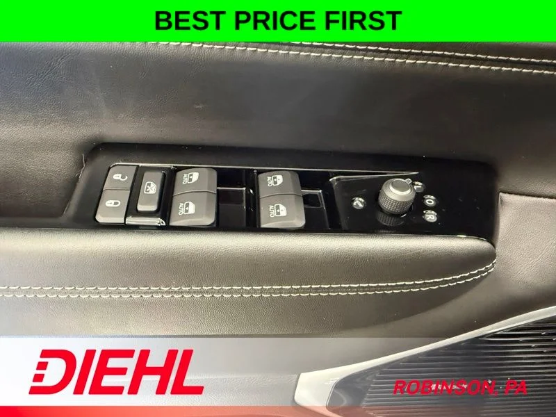 New 2026 High Gloss Black Exterior Paint Jeep Limited Reserve image 26