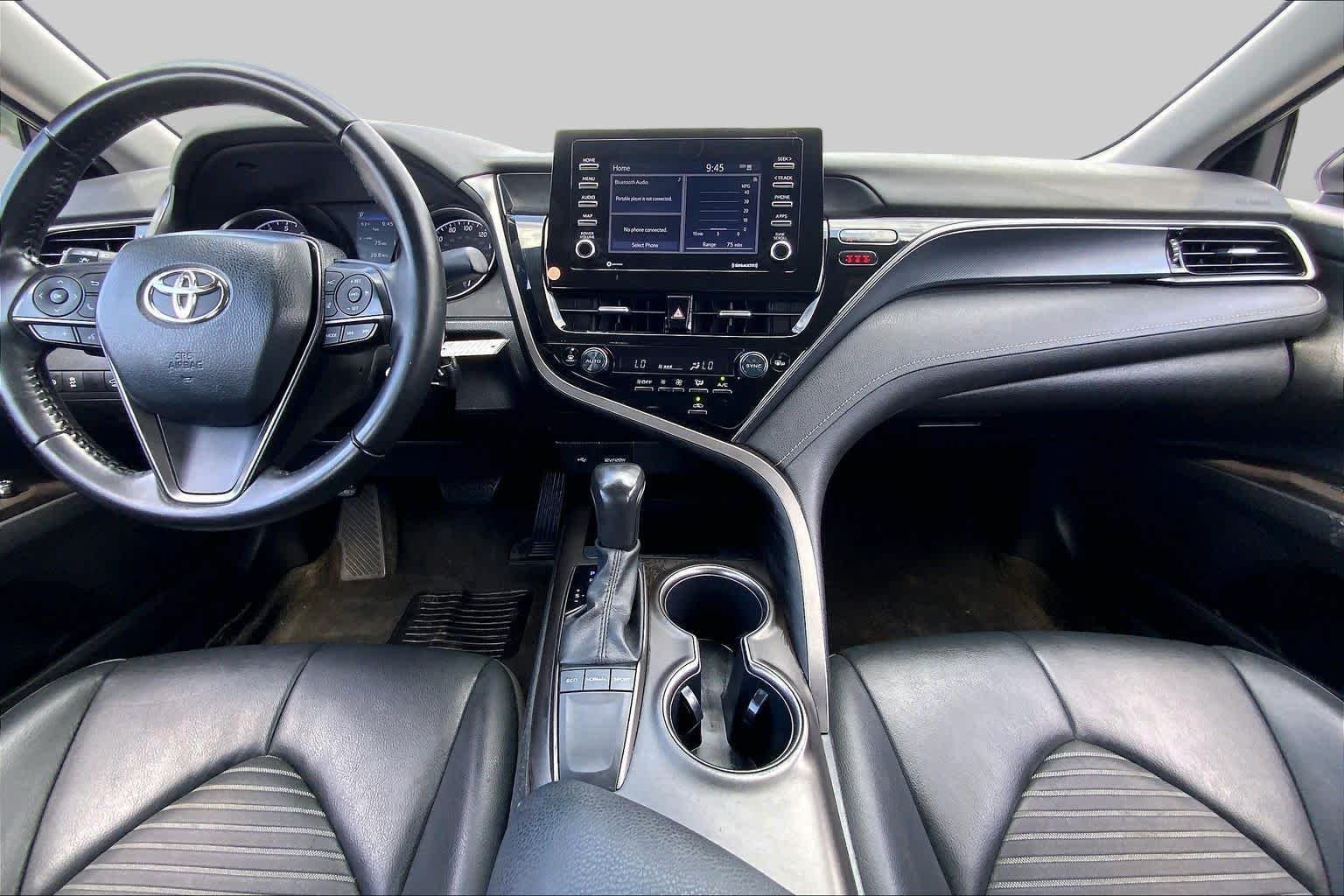 Used 2022 Celestial Silver Metallic Toyota SE image 15
