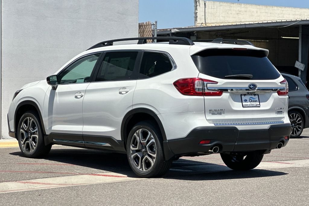 New 2026 CRYSTAL WHITE PEARL Subaru Limited 7-Passenger image 7