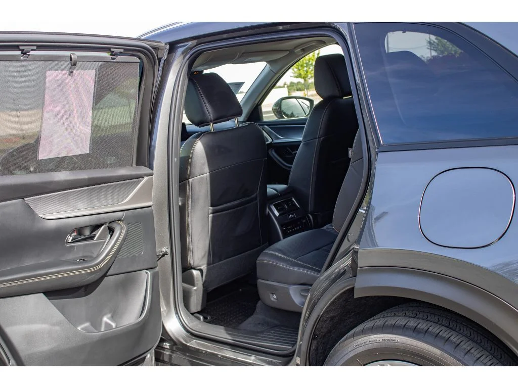 Used 2026 Machine Gray Metallic Mazda Preferred image 18