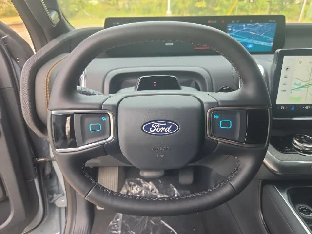 New 2027 Glacier Gray Metallic Tri-Coat Ford Tremor® image 15