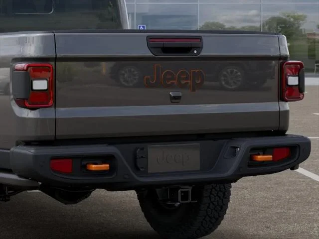 New 2026 Granite Crystal Metallic Clear-Coat Exterior Paint Jeep Mojave X image 39