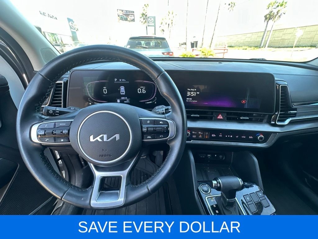 Used 2023 White Kia EX image 12