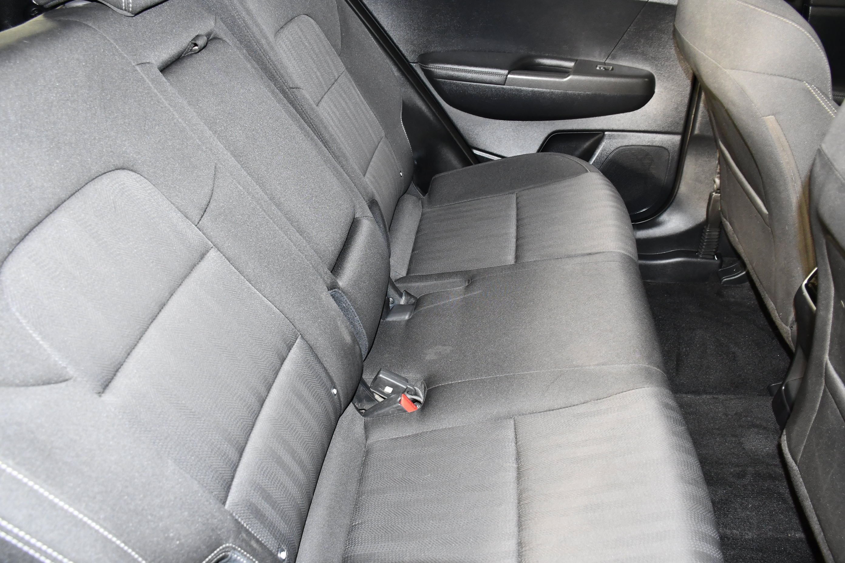 Used 2021 Clear White Kia LX image 43