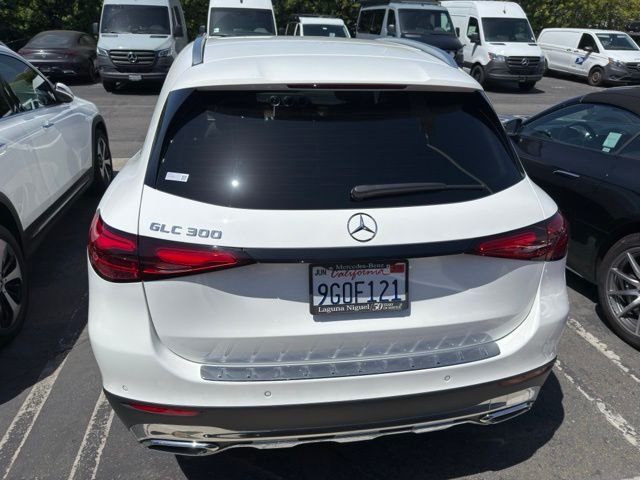 Certified Used 2023 White Mercedes-Benz GLC 300 image 5