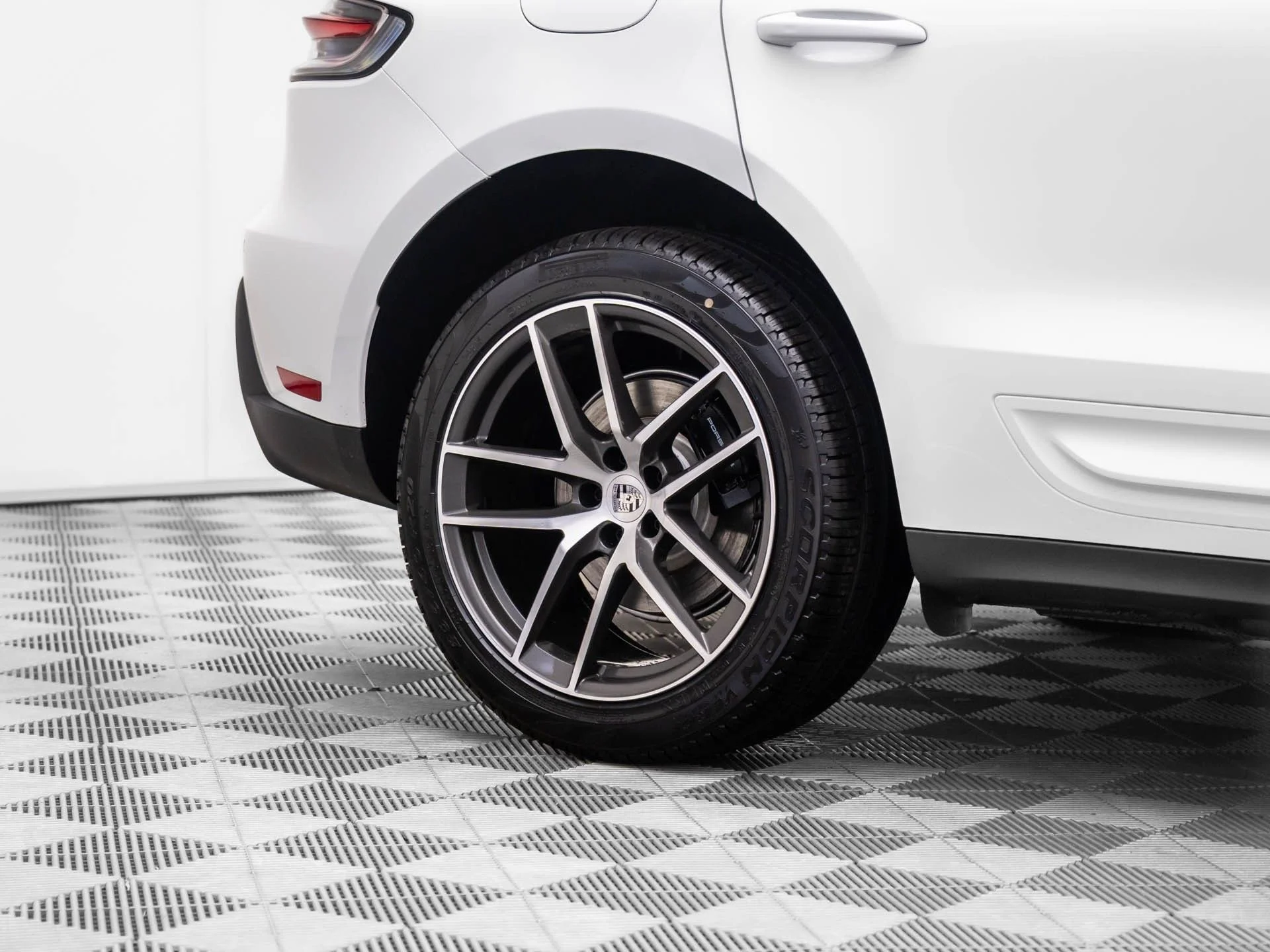Used 2026 White Porsche  image 33