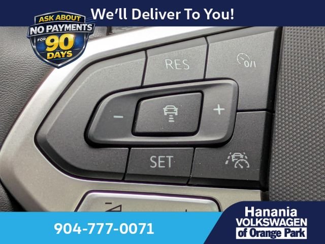 New 2026 Silver Volkswagen 2.0T SE w/Technology image 29