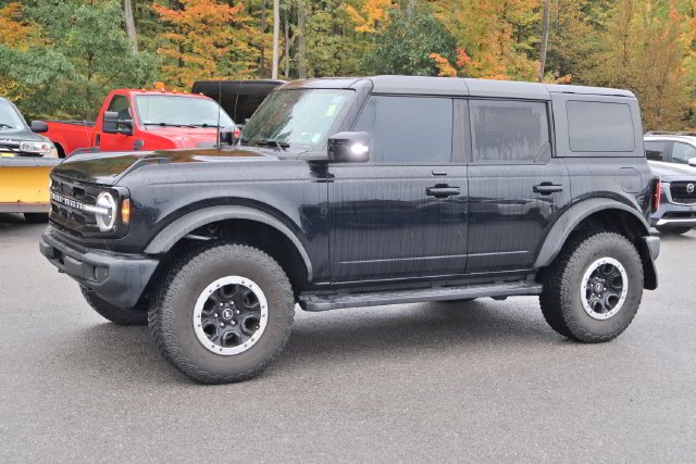 Used 2022 Black Ford Outer Banks image 5