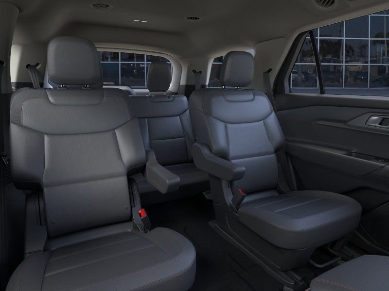 New 2026 Star White Metallic Tri-Coat Ford Active image 40