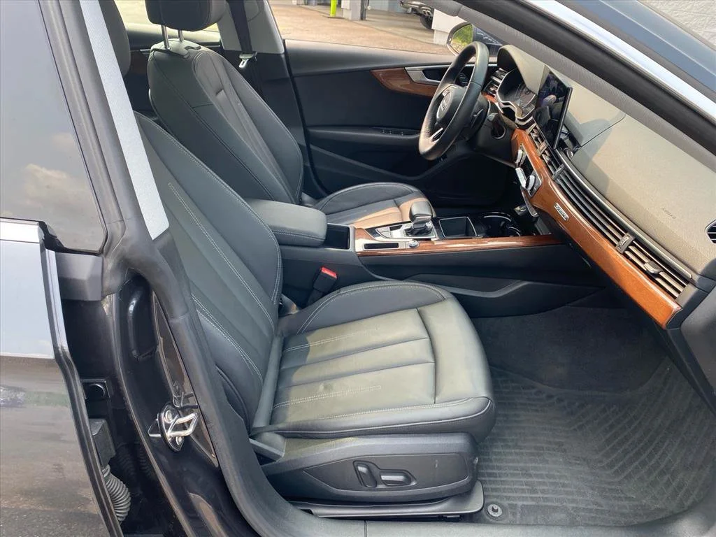 Used 2022 Daytona Gray Metallic Audi Premium quattro image 24