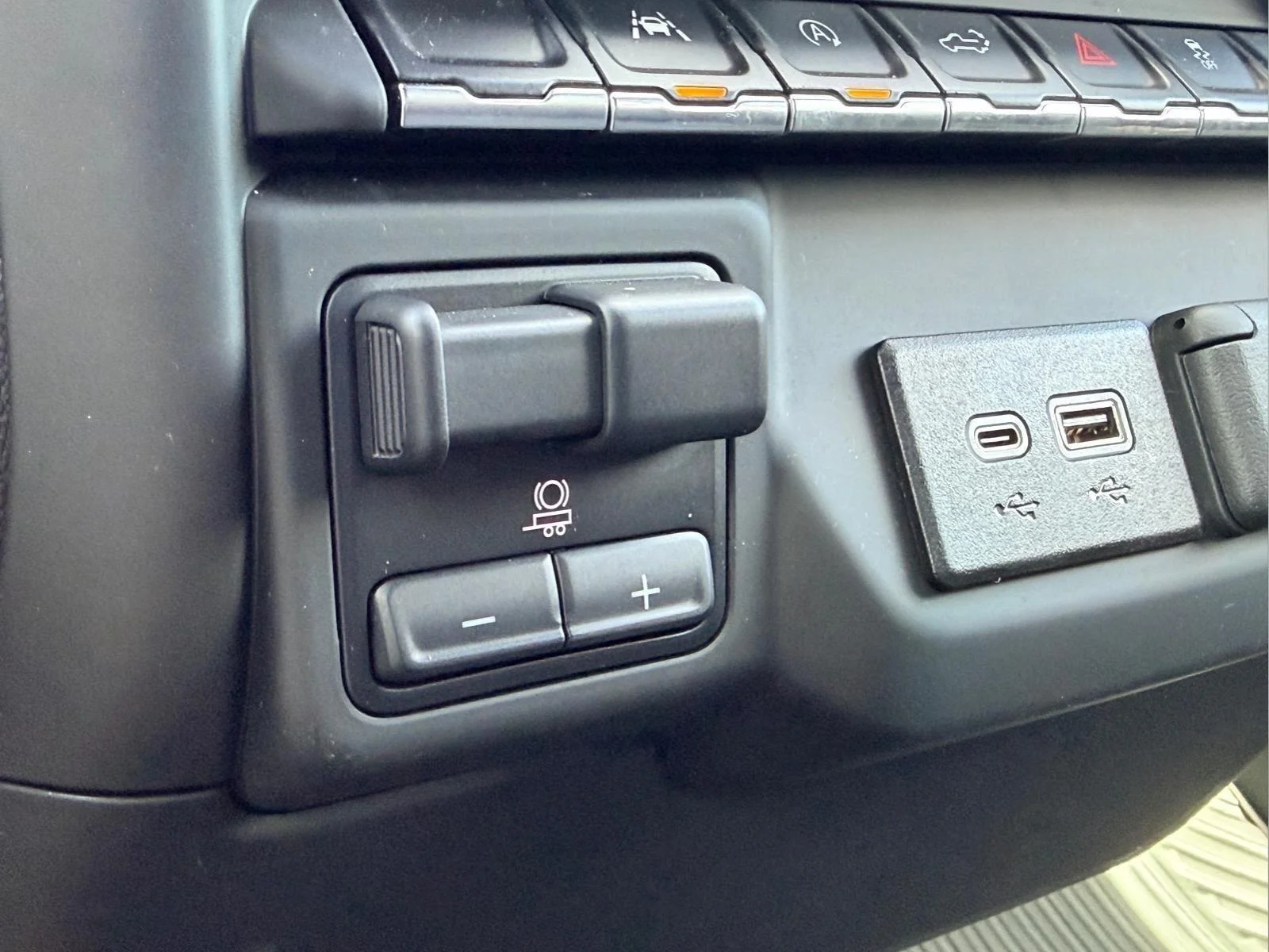 2024 Chevrolet Silverado 1500 Custom - Photo 7