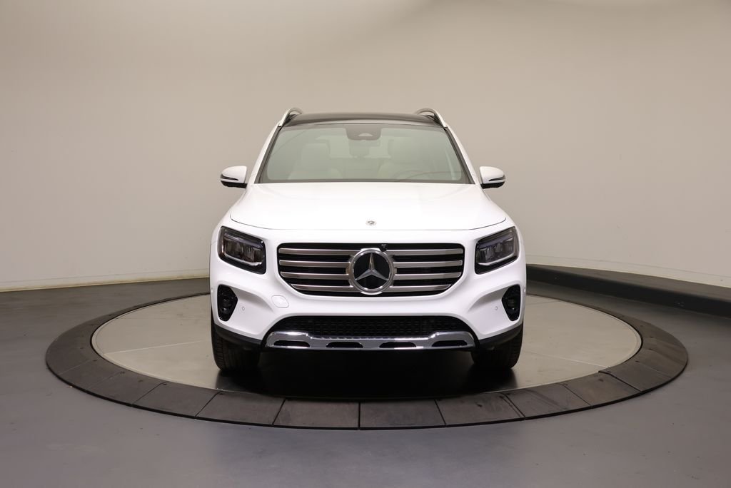 Used 2026 Night Black Mercedes-Benz GLB 250 image 2