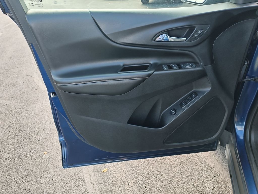 Used 2021 Blue Chevrolet Premier image 12