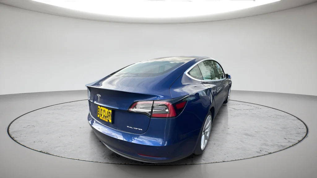 Used 2020 Blue Tesla Long Range image 2