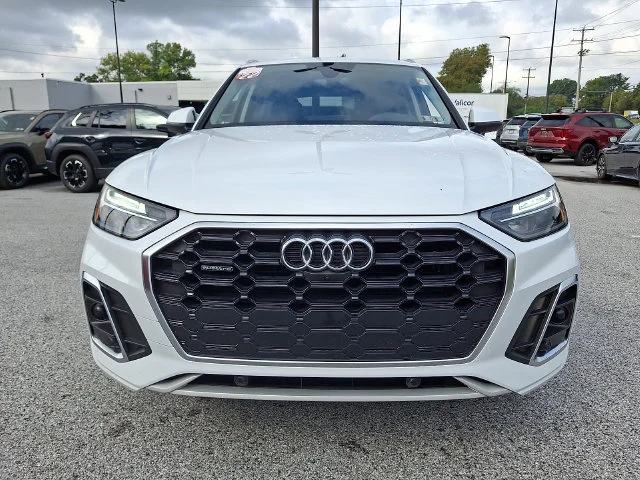 Used 2022 White Audi 45 S line Premium image 3