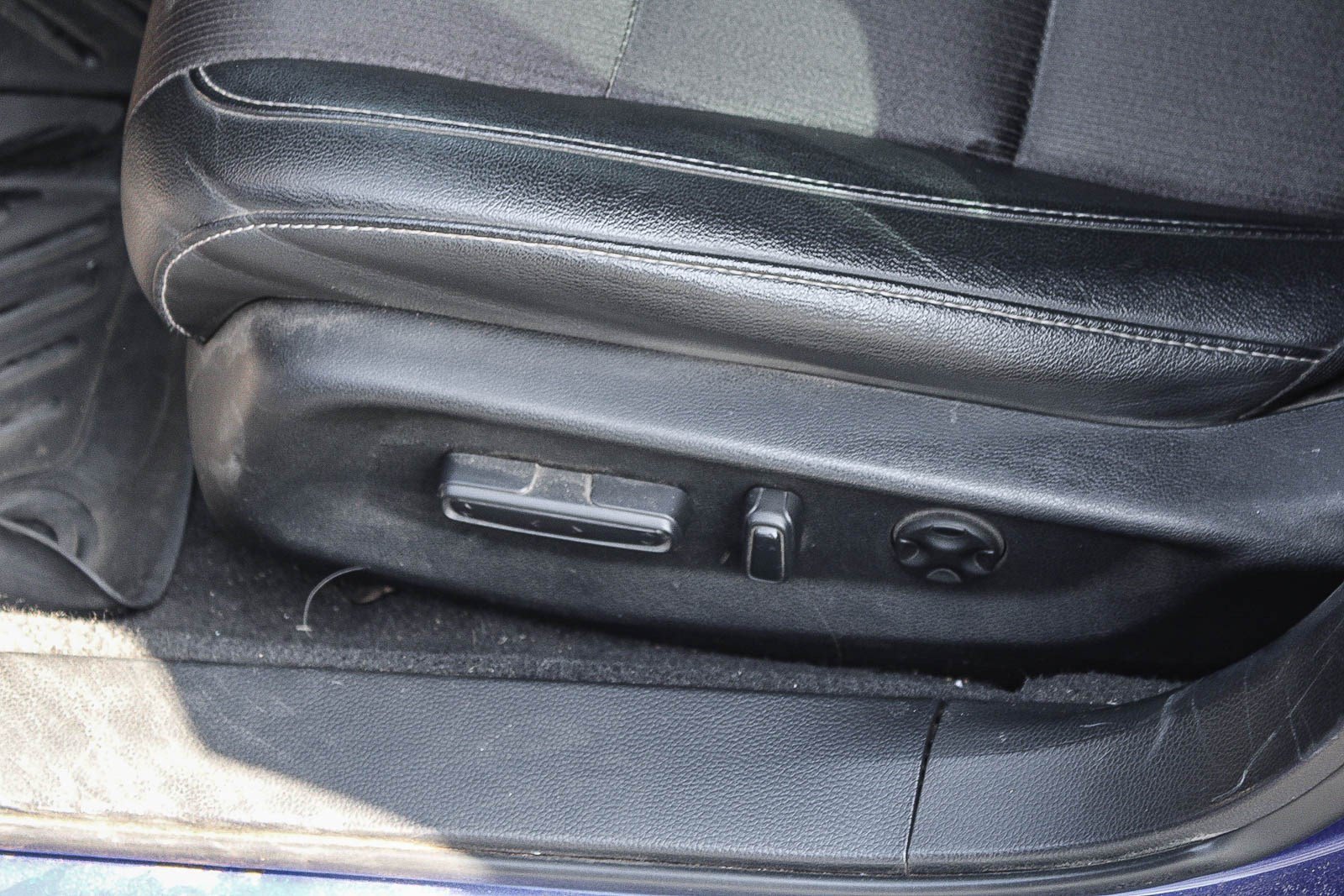 Certified Used 2020 Obsidian Blue Pearl Honda Sport image 22