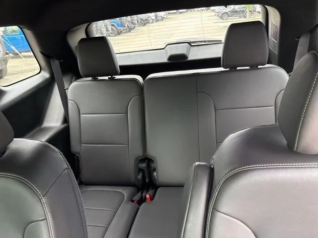 Used 2023 Black Chevrolet LT Leather image 13