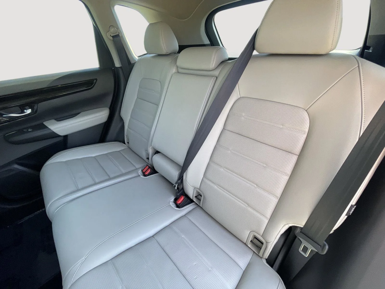 Used 2023 Platinum White Pearl Honda EX-L image 17