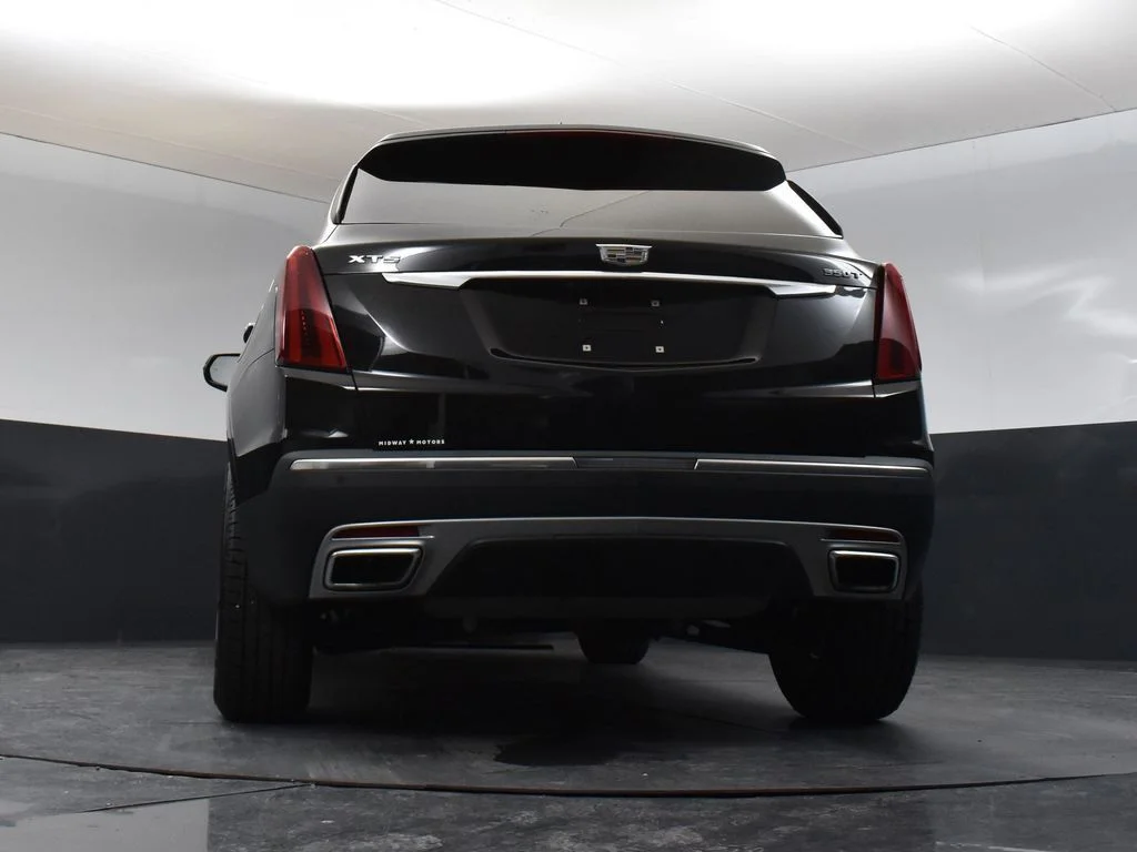 Used 2022 Black Cadillac Premium Luxury image 33