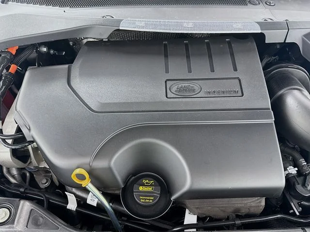 Used 2026 Black Land Rover S image 32
