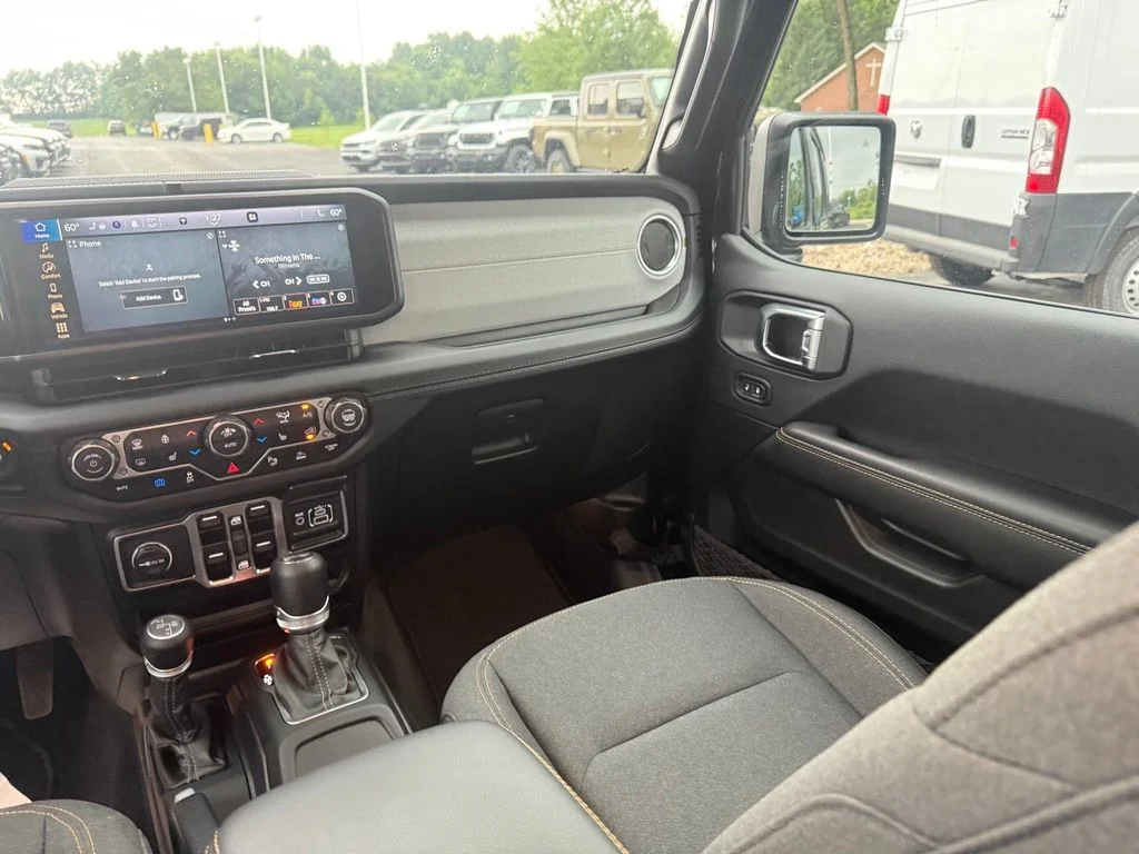 Used 2025 Black Jeep Sahara 4xe image 43
