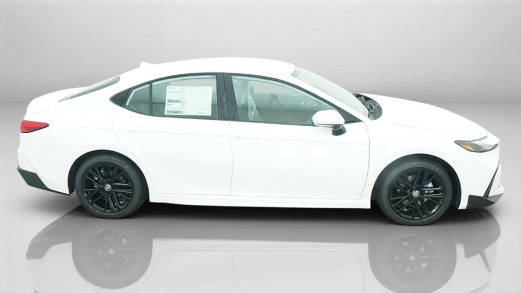New 2026 Ice Cap Toyota SE image 7